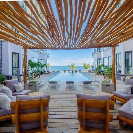 Diamante Beachfront Suites San Pedro  Ngoại thất bức ảnh
