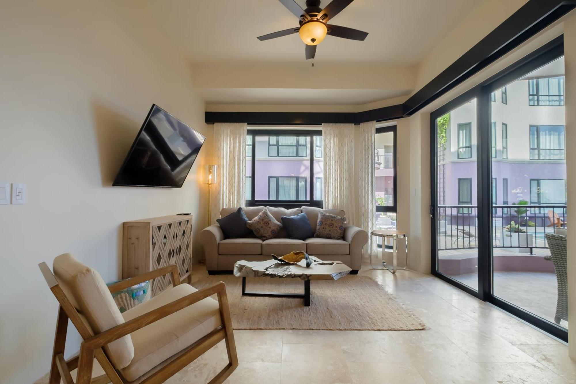 Diamante Beachfront Suites San Pedro  Ngoại thất bức ảnh