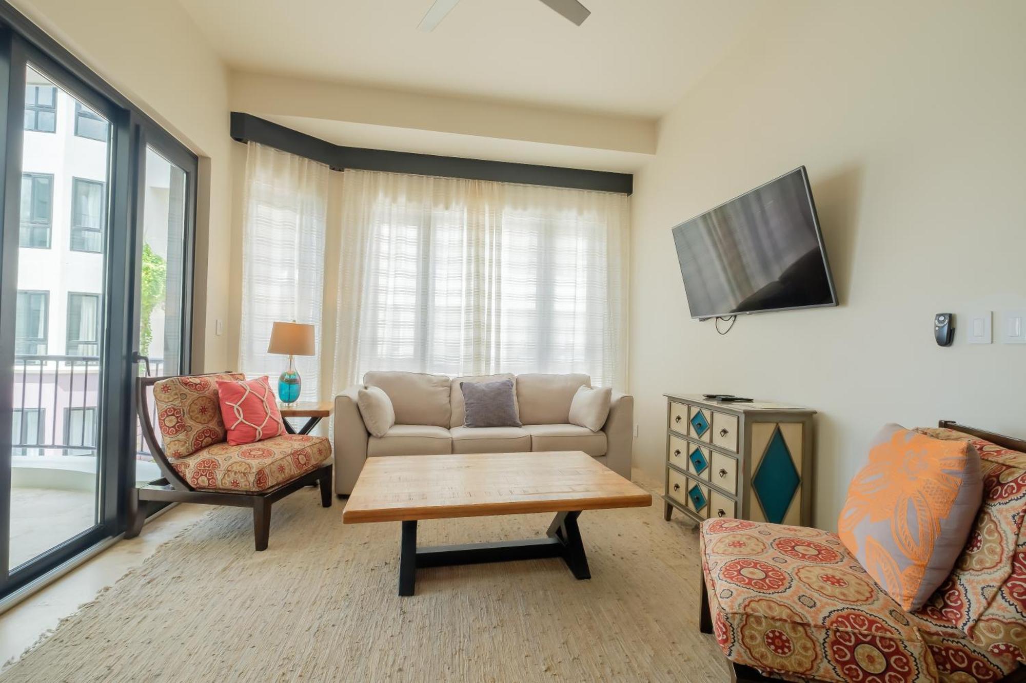 Diamante Beachfront Suites San Pedro  Ngoại thất bức ảnh