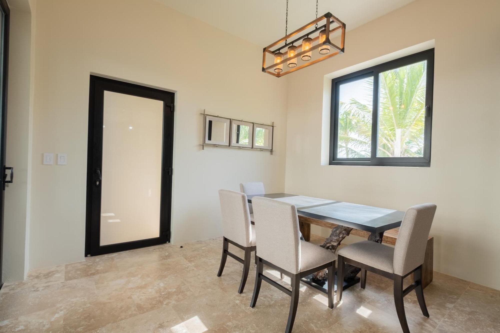 Diamante Beachfront Suites San Pedro  Ngoại thất bức ảnh